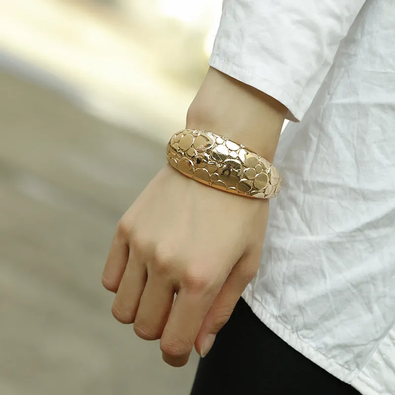 Exaggerated Style Wide Zinc Alloy Bracelet - Vienna Verve Collection